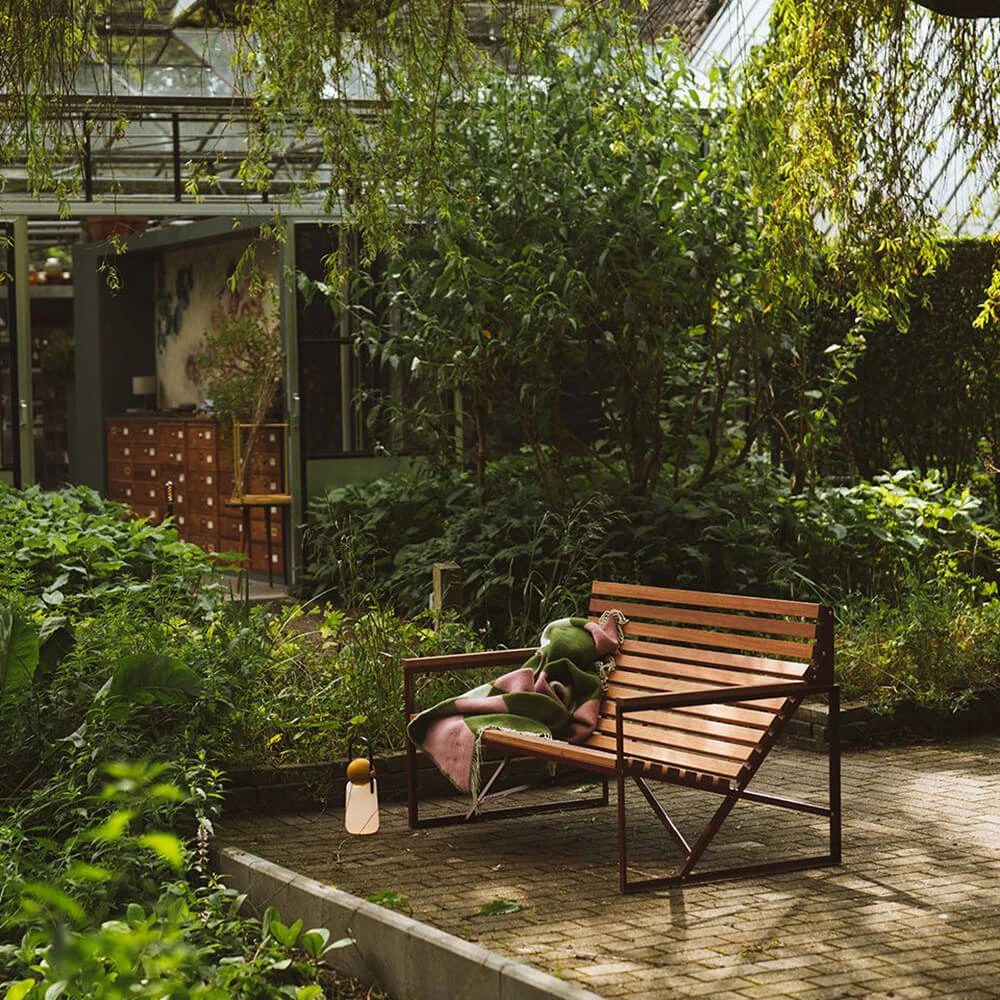 Այլ նստատեղեր 2