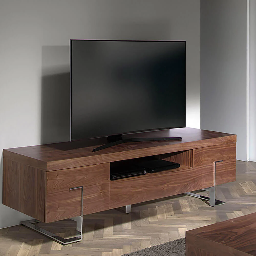 Sideboard & Chest of Drawer 2