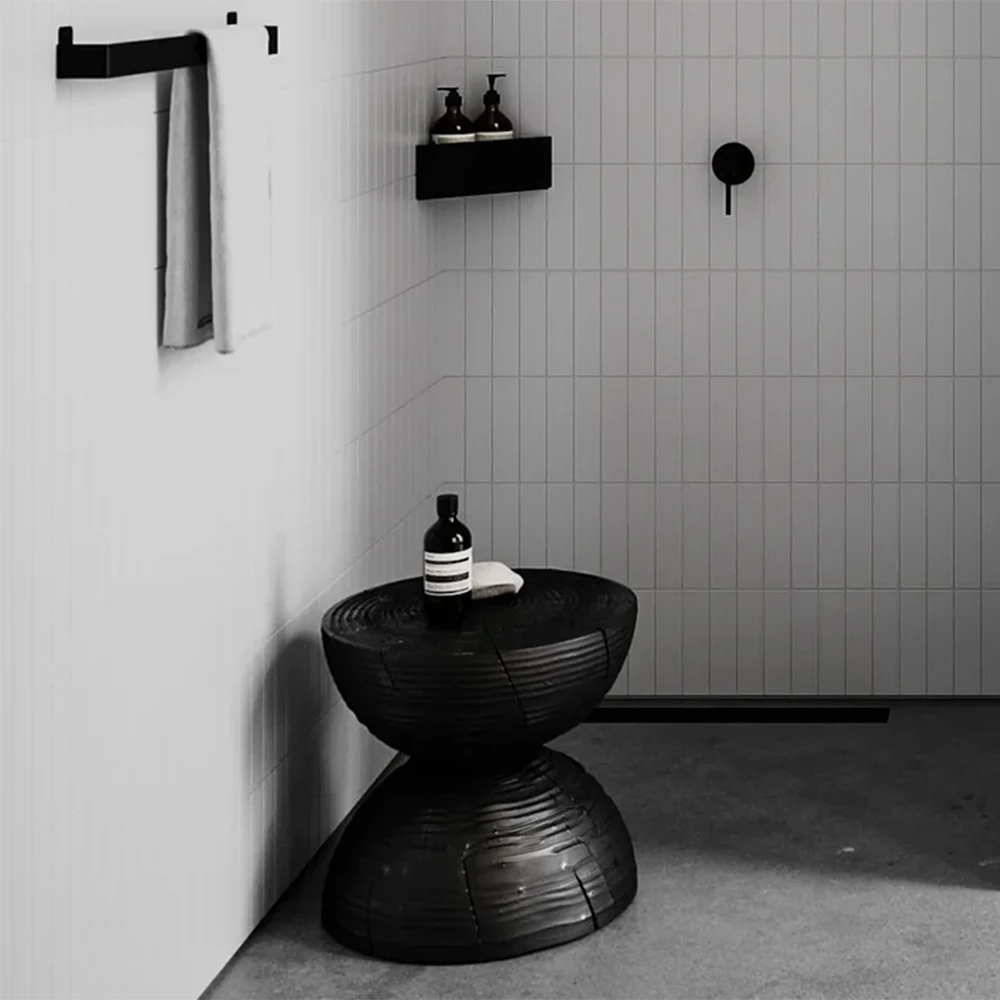 Shelves / Bathroom accessories 2